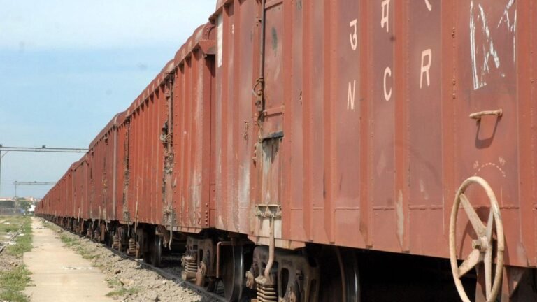 The South Western Railway set a new freight loading record
