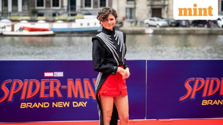 Zendaya quote of the day: ‘Don’t try so hard to fit in’ | Today’s news