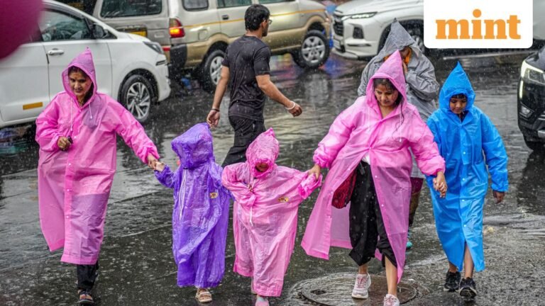 IMD issues orange alert for Kerala, heavy rainfall warning for Uttarakhand; passengers urged to be careful | Today’s news