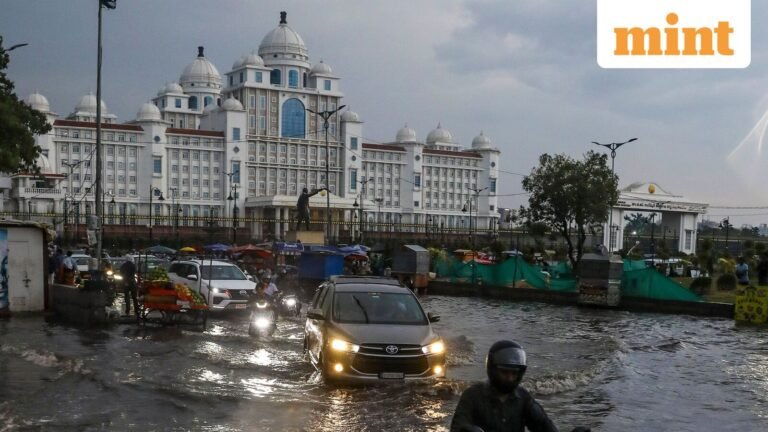 ‘More than 2 hours to travel 5 km’: Hyderabad man stuck in traffic jam after rain shares ordeal | Today’s news
