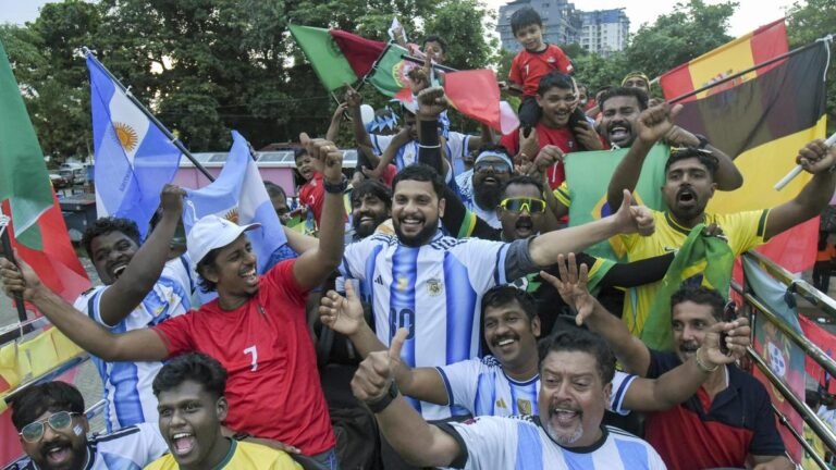 Despite the odd timing, all football fans were going to raise the roof