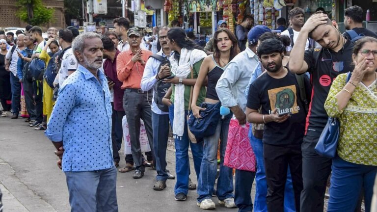 Strike Day 3: BEST to run 180 special bus tours for NEET resit students