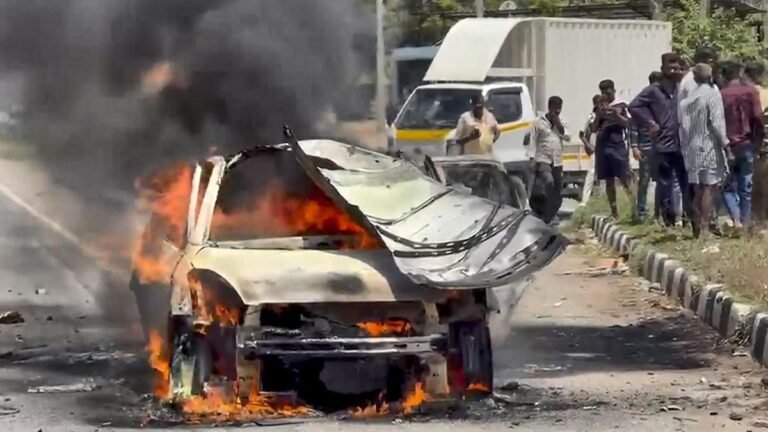 Distraught Karnataka man blows up car and dies, woman escapes with minor injuries