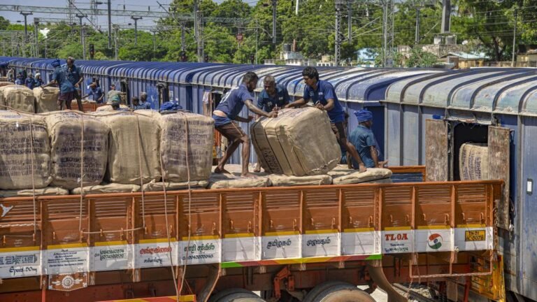 Divijayawada handled 40.64 million tonnes of cargo in 2025-26 and earned ₹4,136 crore