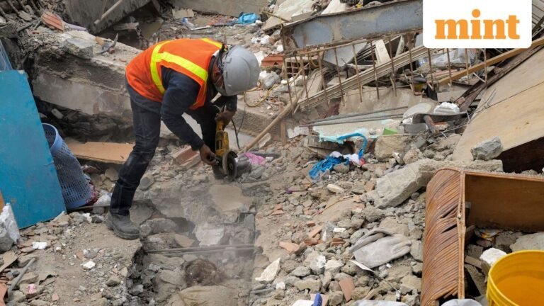 Venezuela earthquake: Death toll reaches 1,450, rescuers race against time to find survivors | Today’s news