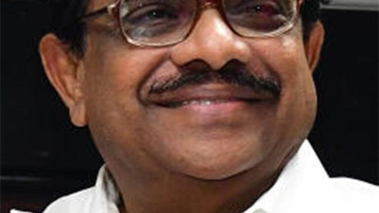 Sudheeran writes to the CM asking him not to reduce the tax on low-alcohol liquor