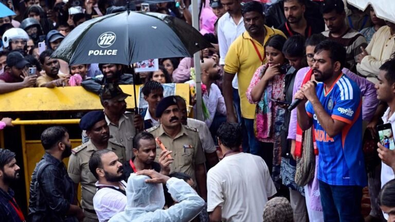 Highlights of CJP protest in Bengaluru: We are called cockroaches when we try to expose a broken system, says Abhijeet Dipke