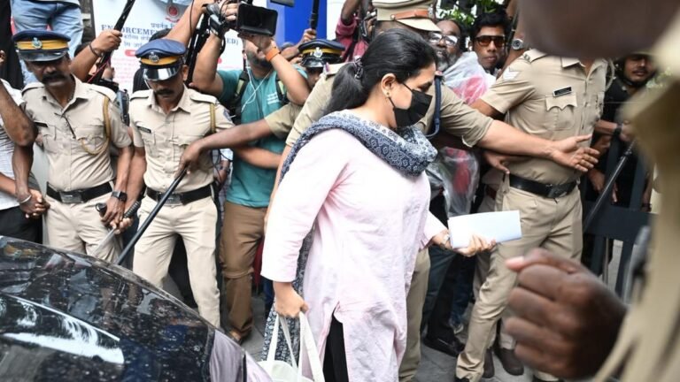 ED questions Veena for around 8 hours in CMRL pay case
