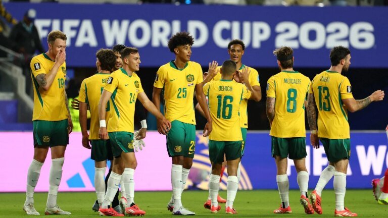 Australia reached elimination after draw in Paraguay; USA leads Group D despite defeat by Turkey
