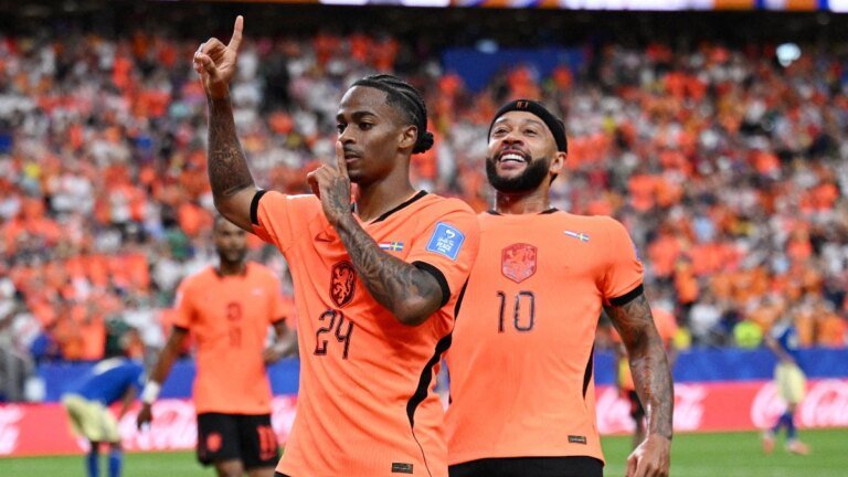 Ronald Koeman’s Dutch answer critics in style with five-star Sweden selection