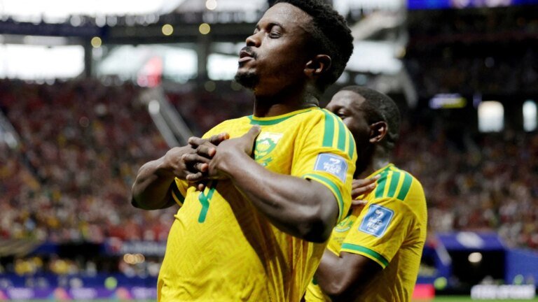 Czech Republic let victory slip away as South Africa struck late to draw in Atlanta
