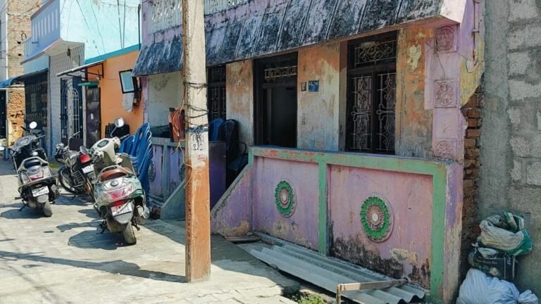 A class VIII student died after the roof of a house collapsed in Vellore
