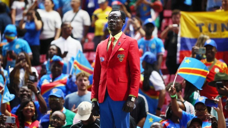 Superfan Congo finally arrives in the US, aura farms at the World Cup