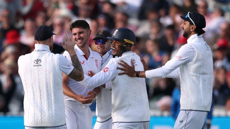 New Zealand in deep trouble in Lord’s Test as England savor victory