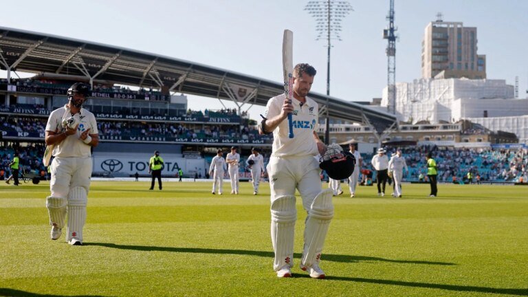 Henry Nicholls’ century leaves New Zealand firmly in the driver’s seat on the stumps on Day 3
