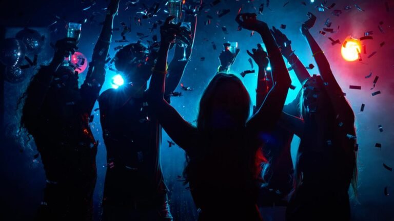 A night party in Pune with more than 150 participants raided; ganja, illegal smoking paraphernalia seized