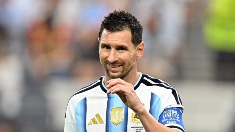 Messi’s FIFA bias again? The fans ignored the foul before the Argentine star’s record goal