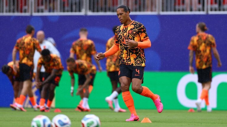 Netherlands vs. Tunisia, live results of the World Cup: Ake replaces Van de Ven, Herve Renard shocks the eyes