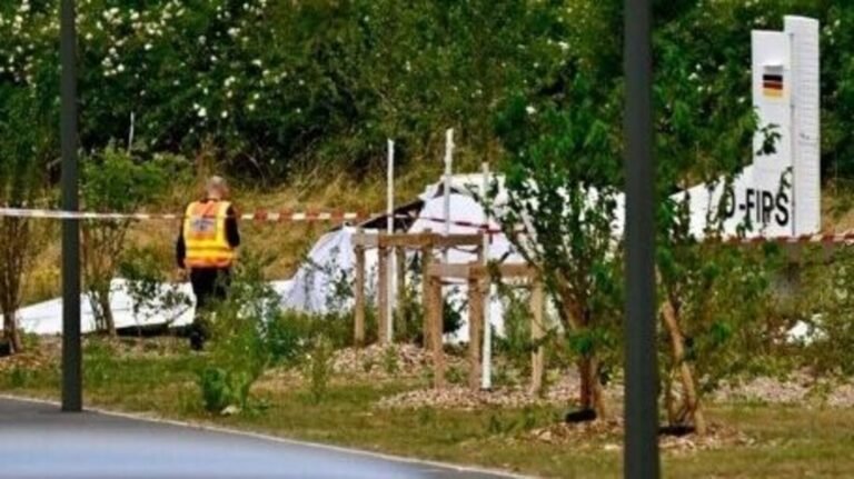 French plane crash: 11 dead as civilian plane disintegrates in Tomblaine | Today’s news