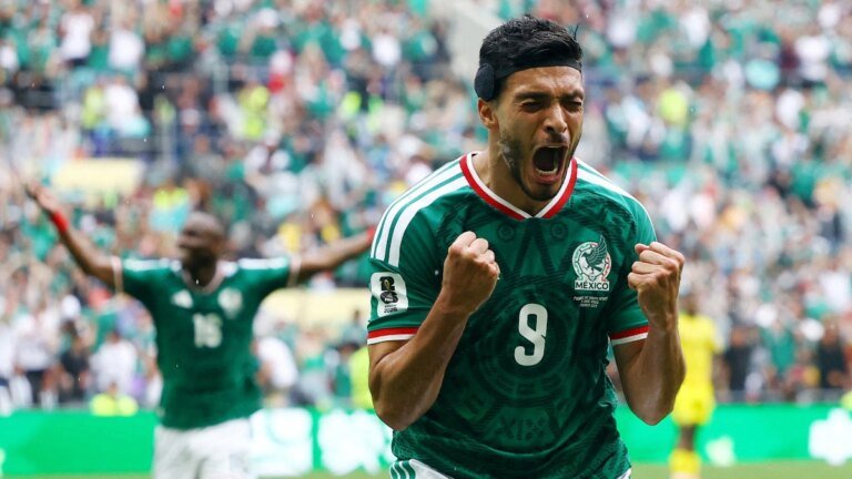3 reds, 2 goals: Mexico sweep South Africa 2-0 in frantic World Cup opener