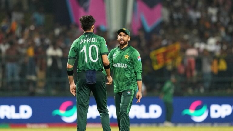 Pakistan vs Australia 2nd ODI: Live Score and Updates from Lahore