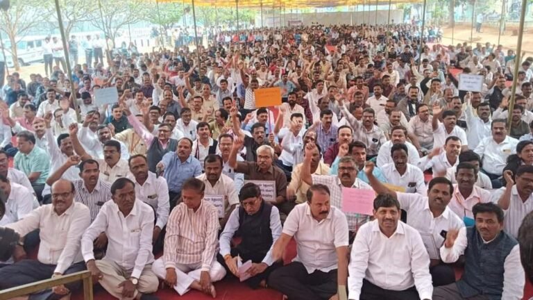 Government changes rules to make PU lecturers teach high school students faces stiff opposition
