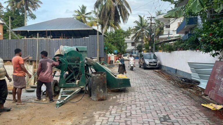 Illegally parked vehicles are holding the surrounding roads of Thiruvananthapuram hostage