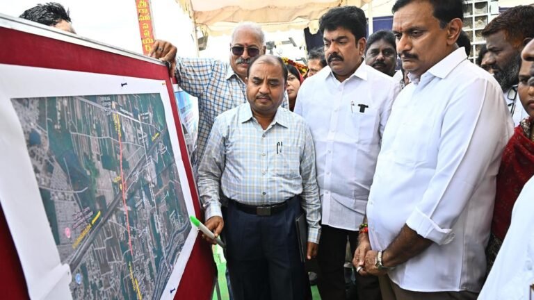 Foundation stone laid for Gunadala-Vijayawada Road over bridge