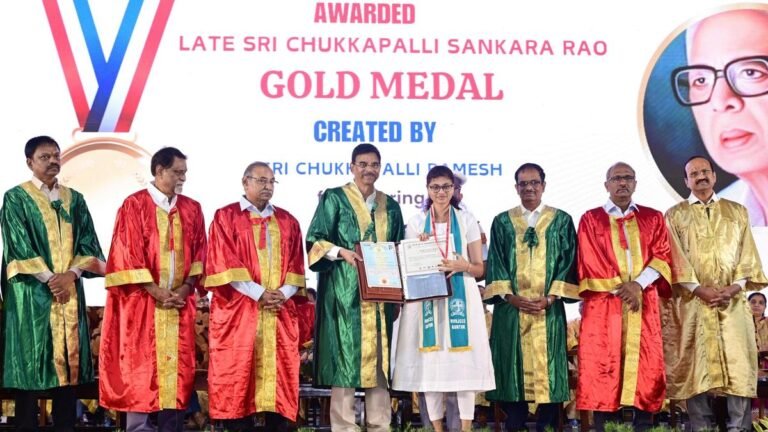 Innovate and become job creators, Odisha governor exhorts students