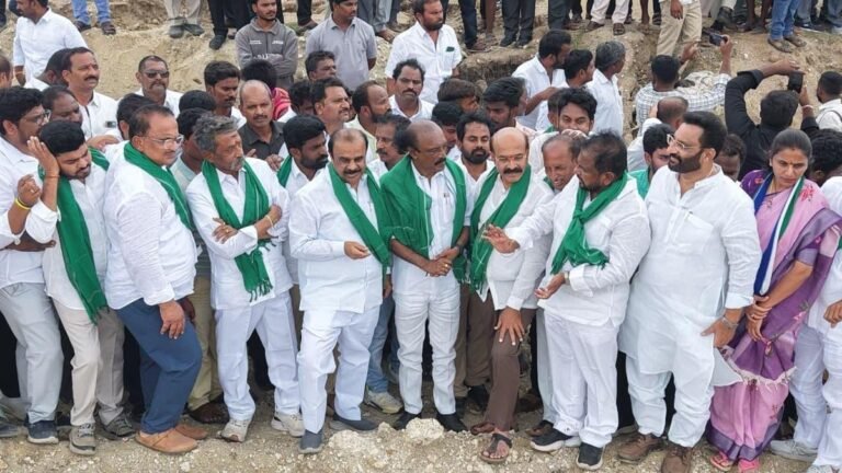 YSRCP leaders condemn ‘neglect’ of Handri-Neeva canal system
