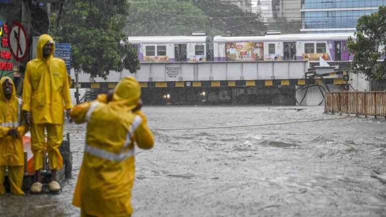 Mumbai Rains: City remains on red alert