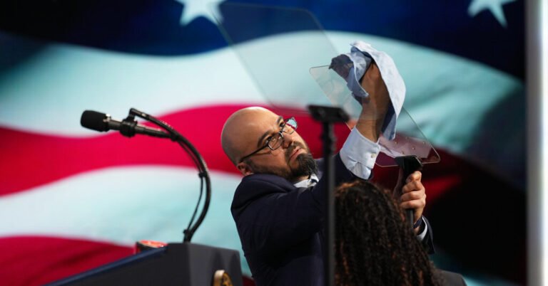 The White House Teleprompter operator bet on Trump’s speeches, Kalshi says