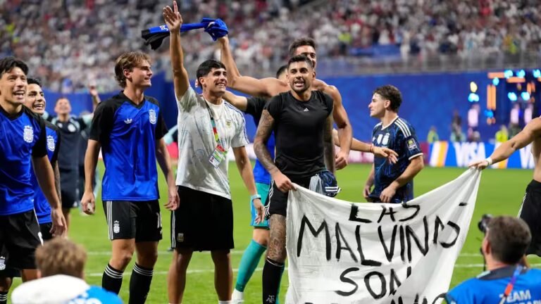 The White House is sending a clear message after calls for FIFA to punish Argentina players over the Falklands flag