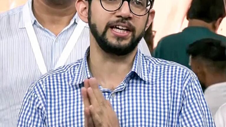 Give consumers a choice between 100% petrol and ethanol-laced petrol, Aaditya Thackeray writes to PM Modi