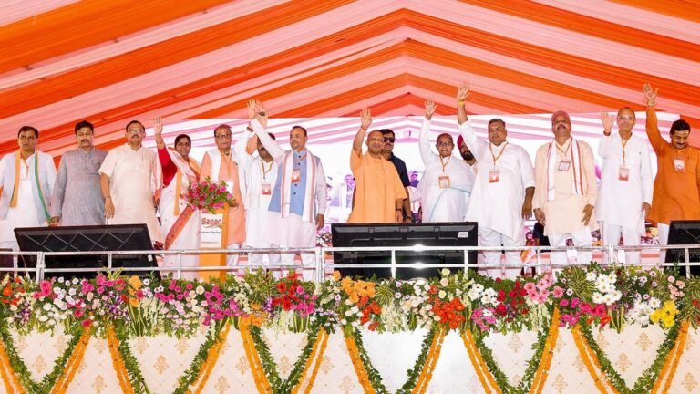 Those who threaten the safety of daughters or businessmen belong only to jail or hell: Yogi Adityanath