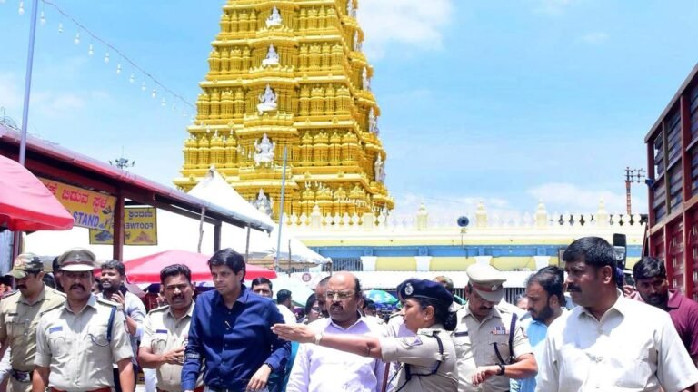 Yathindra Siddaramaiah assesses preparations for Ashada Fridays in Chamundi Hills, Mysuru