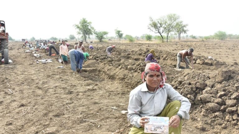 VB-GRAM G employees will get a minimum of ₹300 per day as per the wage rates notified by the Center