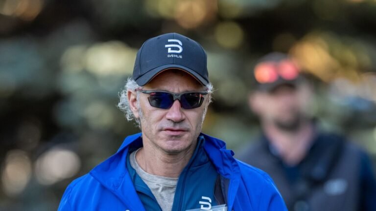 Palantir CEO Alex Karp warns AI could widen wealth gap as billionaire fortunes soar | Today’s news