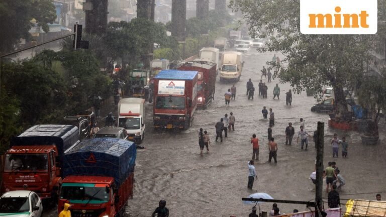 IMD issues extremely heavy rainfall warning for Chhattisgarh, Maharashtra, Gujarat | Today’s news