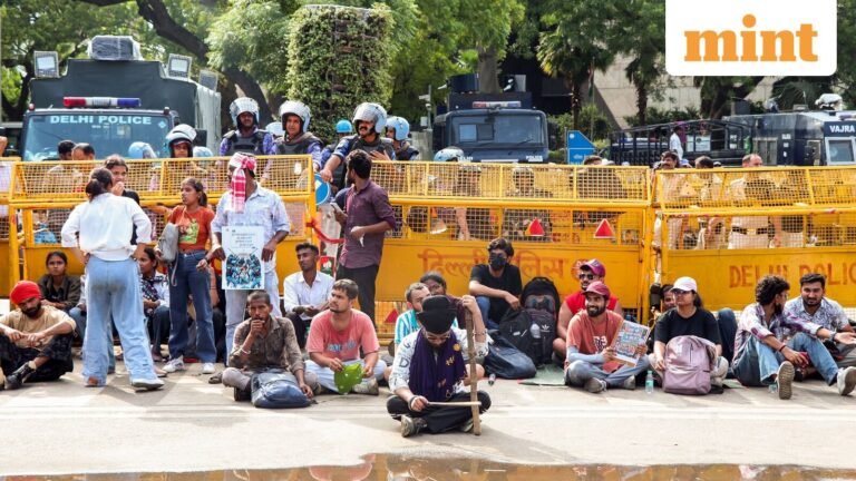 Delhi Police Inspector presses murder attempt and rioting charges against CJP protesters on July 20: Report | Today’s news