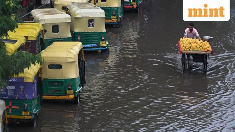 Gurugram Police issues WFH advisory to corporate offices amid sinking roads, waterlogging and endless traffic jams | Today’s news