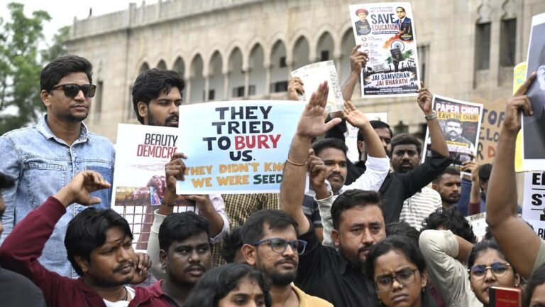 ‘They stood with Telangana, now we stand with them’: Hundreds gather at Osmania University in Hyderabad in support of Delhi protesters