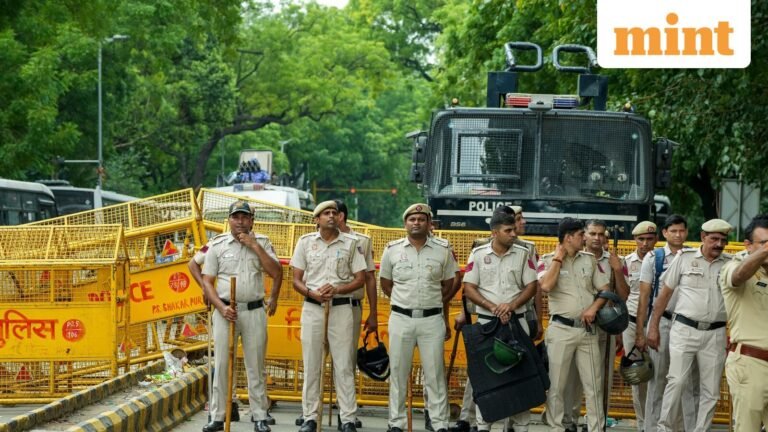 CJP Protest: Watch notice sent to Jantar Mantar protesters? Delhi Police says it is ‘false and misleading’ | Today’s news