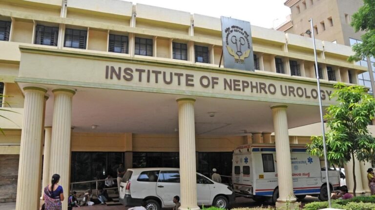The State Institute of Nephro-Urology performed 10 kidney transplants in 17 days, the highest monthly number so far