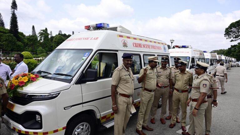 Karnataka Police Complaints Bureau Recommends Ban On ‘Khaki Swag’ Reels, Uniform Posts On Social Media