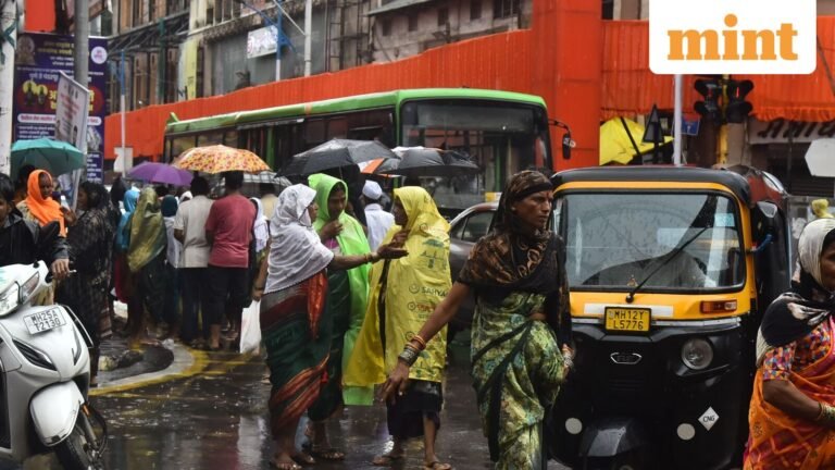 Rain-related mayhem in Thane, 3 killed, 800 evacuated: Best Updates | Today’s news