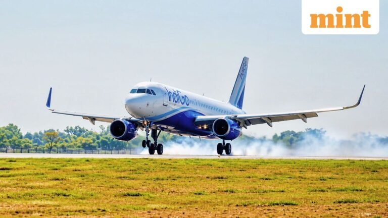 Center cuts fuel price for domestic airlines by ₹5 per liter — Check updated price after last revision | Today’s news