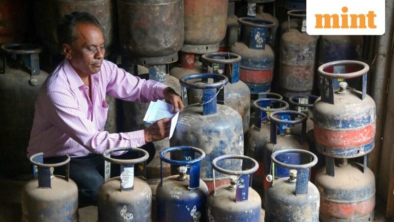 LPG price today: How expensive is commercial and domestic cooking gas in Delhi, Kolkata and other cities after rate cut from July 1 | Today’s news