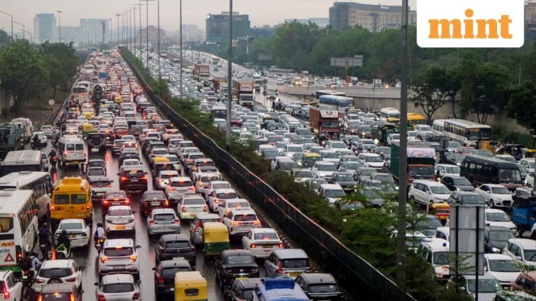 Traffic woes in Delhi and Gurugram spark online debate as commuters battle gridlock after rain: “An hour has passed but no….” | Today’s news