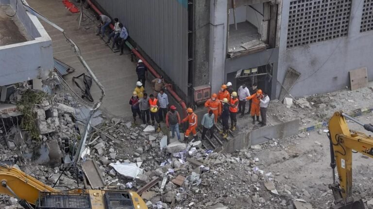 8 dead, 14 rescued, 1 missing in waste factory building collapse at Moshi near Pune